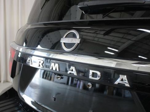 Used 2021 Nissan Armada SL w/ Captain's Chairs Package AWD/4WD image 36