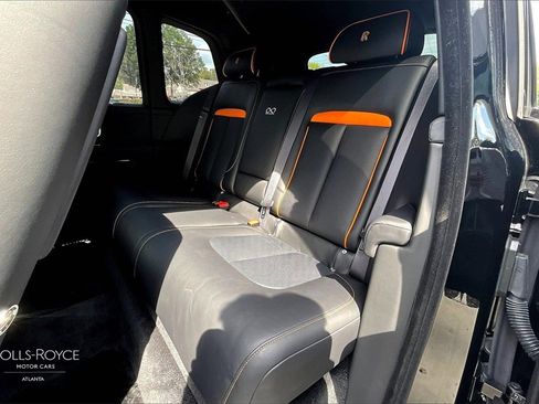 Certified 2025 Rolls-Royce Cullinan Black Badge image 23
