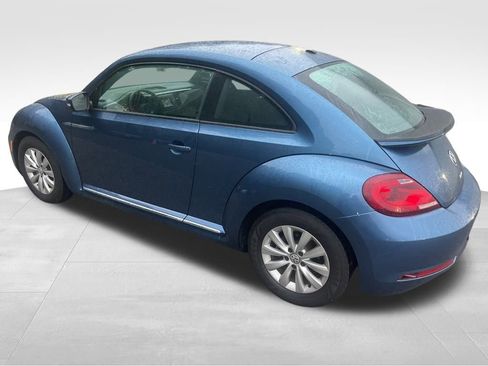 Used 2019 Volkswagen Beetle 2.0T S image 2