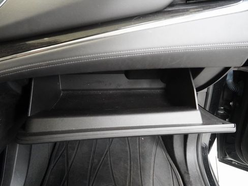 Used 2019 Buick Enclave Avenir w/ Avenir Technology Package image 34