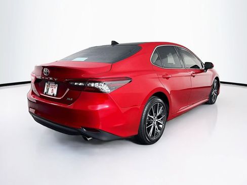 Used 2024 Toyota Camry XLE image 10