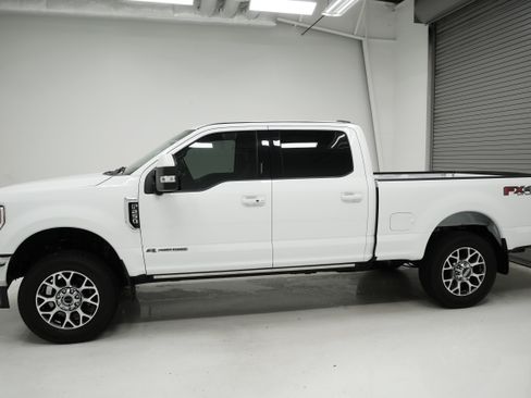 Used 2022 Ford F250 Lariat w/ Lariat Ultimate Package AWD/4WD image 6