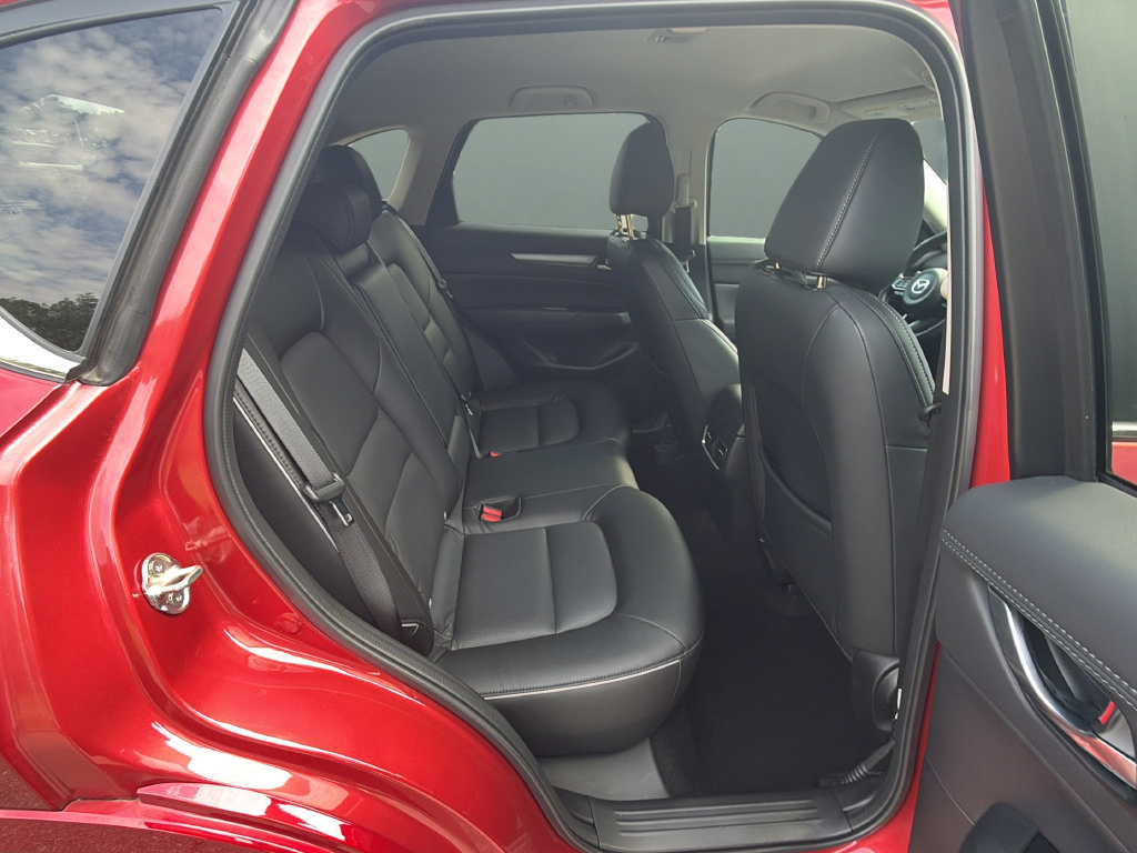 Certified 2025 MAZDA CX-5 AWD 2.5 S w/ Select Package image 16