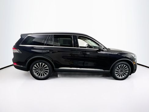 Used 2023 Lincoln Aviator Reserve w/ Elements Package Plus AWD/4WD image 4