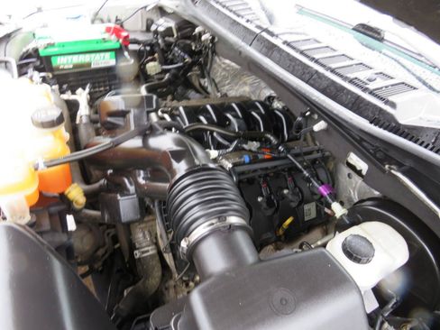 Used 2015 Ford F150 XL w/ XL Power Equipment Group RWD image 32