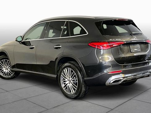 New 2026 Mercedes-Benz GLC 300 4MATIC image 3