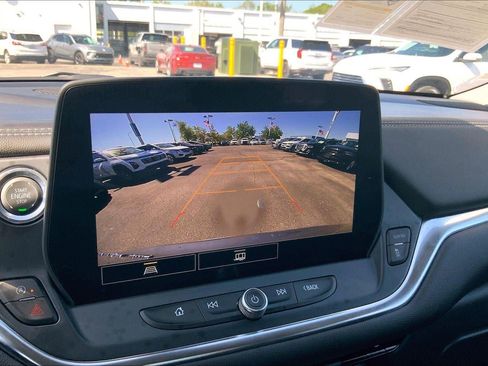 Used 2025 Chevrolet Blazer LT w/ Convenience Package AWD/4WD image 19