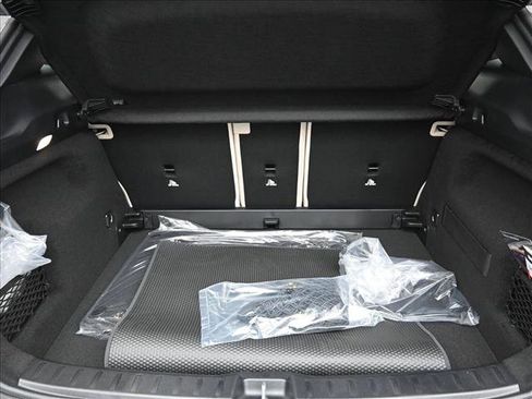 Certified 2025 Mercedes-Benz GLA 250 4MATIC image 24