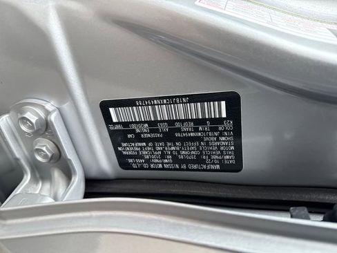 Used 2022 Nissan Rogue Sport SL image 16