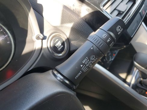 Used 2024 Mitsubishi Eclipse Cross LE AWD/4WD image 21