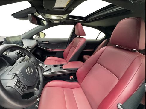 Used 2023 Lexus IS 300 w/ Comfort Package RWD image 19