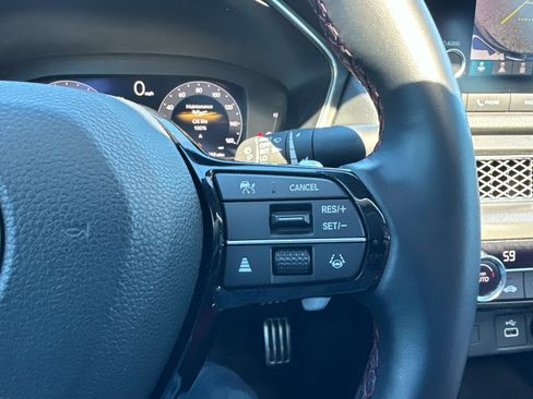 Used 2023 Acura Integra A-Spec image 25