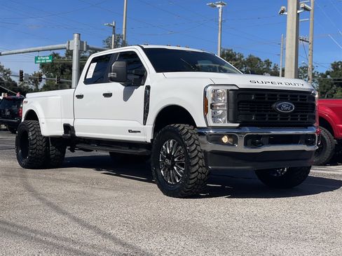 Used 2024 Ford F350 XL w/ FX4 Off-Road Package AWD/4WD image 11