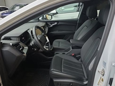Used 2024 Audi Q4 e-tron Premium Plus w/ Premium Plus AWD/4WD image 2