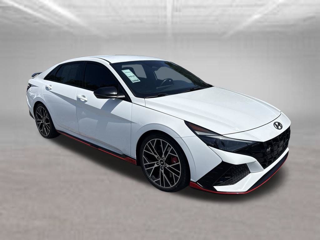 Used 2022 Hyundai Elantra N FWD image 8