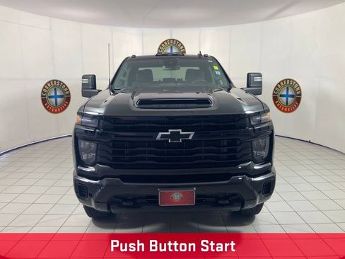 Used 2024 Chevrolet Silverado 2500 Custom w/ Custom Value Package AWD/4WD image 18