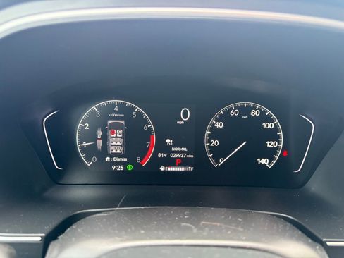 Used 2025 Honda Pilot EX-L image 17