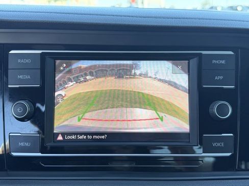 Used 2020 Volkswagen Jetta R-Line w/ R-Line Cold Weather Package image 16