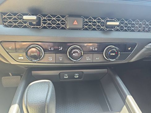 Used 2025 Honda Accord SE image 24