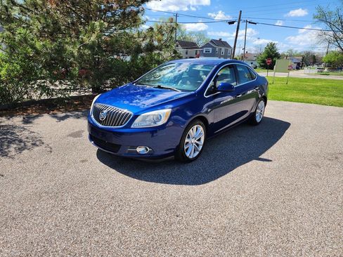 Used 2014 Buick Verano Leather image 1