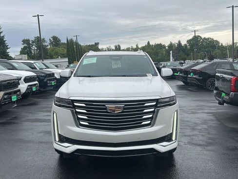 Used 2021 Cadillac Escalade Premium Luxury Platinum AWD/4WD image 1