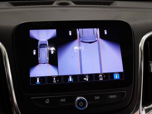 Used 2022 Chevrolet Equinox LT FWD image 19