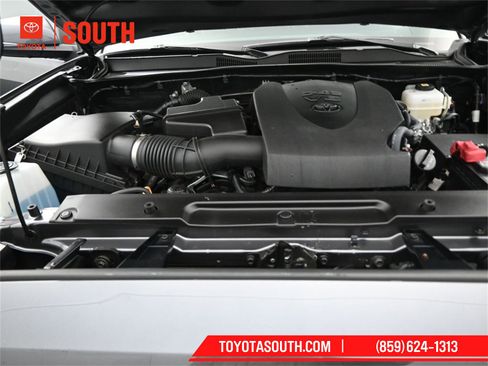 Used 2022 Toyota Tacoma TRD Pro image 36