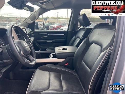Used 2022 RAM 1500 Laramie AWD/4WD image 11