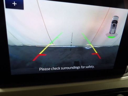 Used 2021 Ford Escape SEL w/ Technology Package image 16