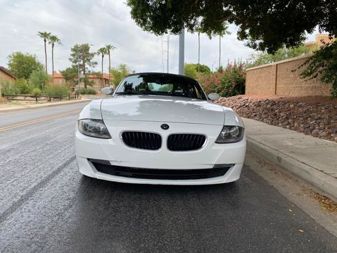 Used 2008 BMW Z4 3.0i RWD image 5