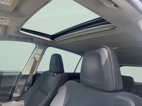 Used 2014 Toyota RAV4 XLE image 19