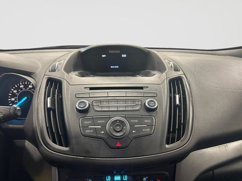 Used 2017 Ford Escape SE FWD image 15