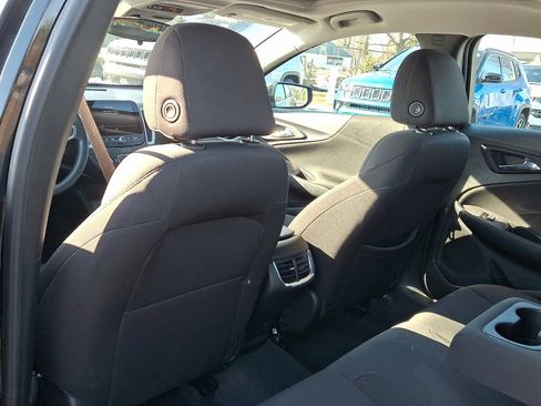 Used 2024 Chevrolet Malibu LT image 21