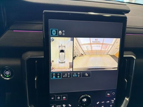 Used 2025 GMC Acadia Denali w/ LPO, Cargo Package image 3