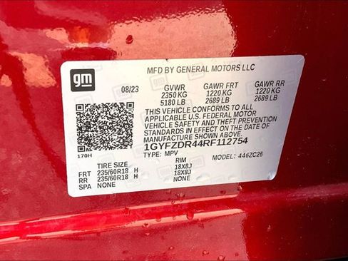 Used 2024 Cadillac XT4 Premium Luxury w/ Cold Weather Package AWD/4WD image 32