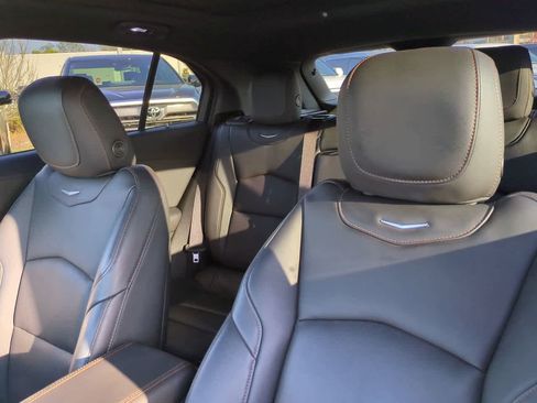 Used 2020 Cadillac XT4 Sport image 7