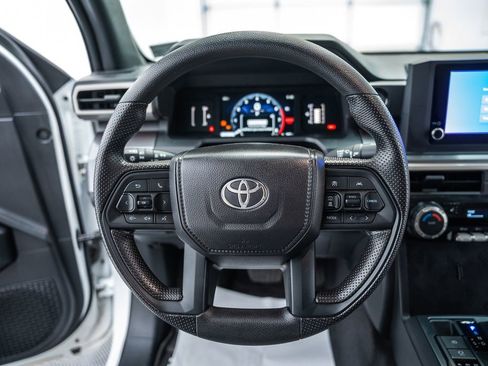 Certified 2025 Toyota Tacoma SR5 image 30