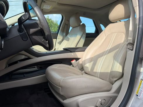 Used 2018 Lincoln MKZ Reserve w/ Technology Package FWD image 10