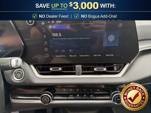 Used 2026 Chevrolet Equinox LT FWD image 22