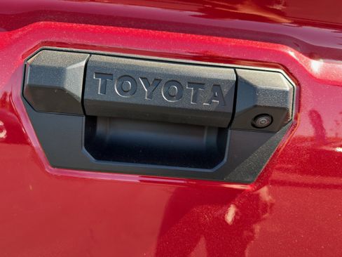 Used 2024 Toyota Tacoma TRD Sport w/ TRD Sport Upgrade Package RWD image 15