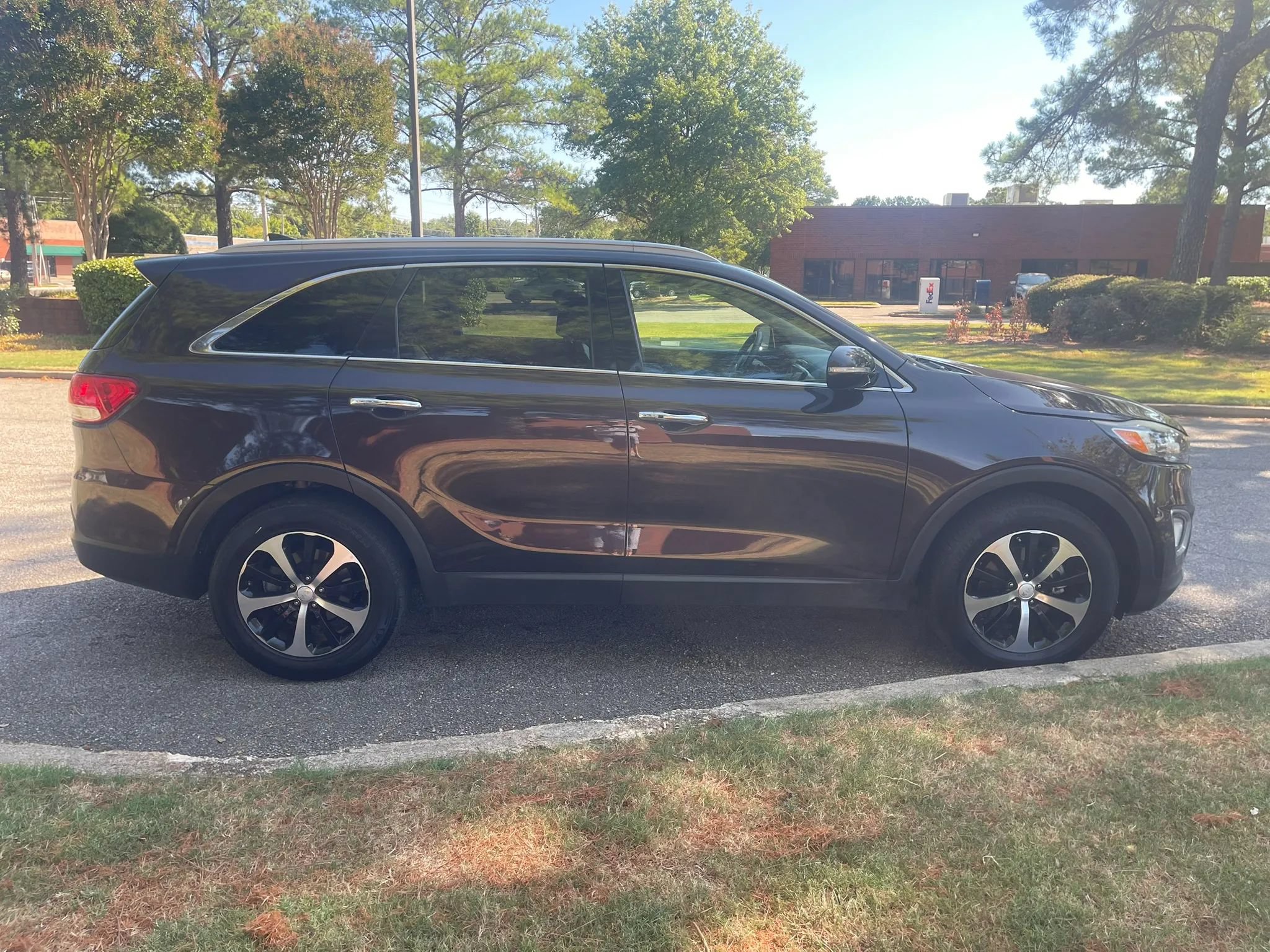 Used 2017 Kia Sorento EX FWD image 6