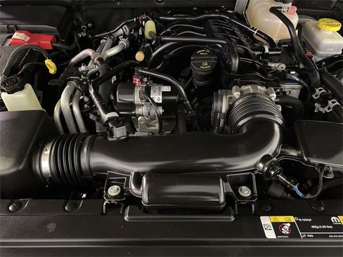 Used 2022 Jeep Wrangler Unlimited Sport w/ Xtreme Recon 35" Tire Package image 36