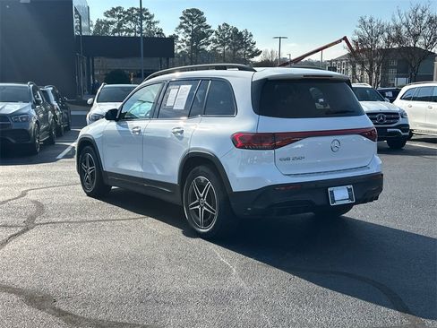 Used 2023 Mercedes-Benz EQB 250+ image 5