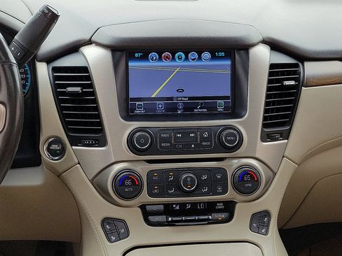 Used 2019 GMC Yukon Denali w/ Denali Ultimate Package AWD/4WD image 10