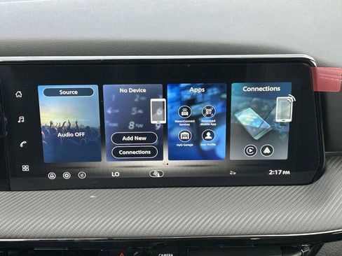 New 2026 Nissan Kicks SR image 12