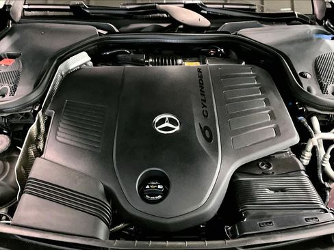 Used 2023 Mercedes-Benz E 450 4MATIC Cabriolet image 28