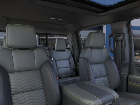 New 2026 Chevrolet Silverado 2500 ZR2 AWD/4WD image 24