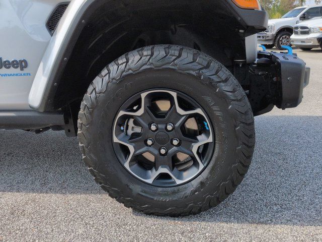 Used 2023 Jeep Wrangler Unlimited Rubicon 4xe w/ Steel Bumper Group AWD/4WD image 10