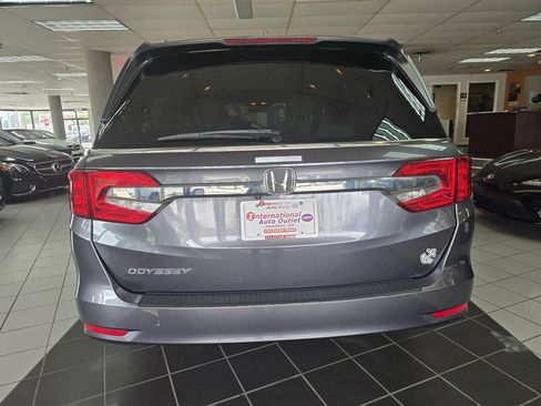 Used 2018 Honda Odyssey EX-L image 5