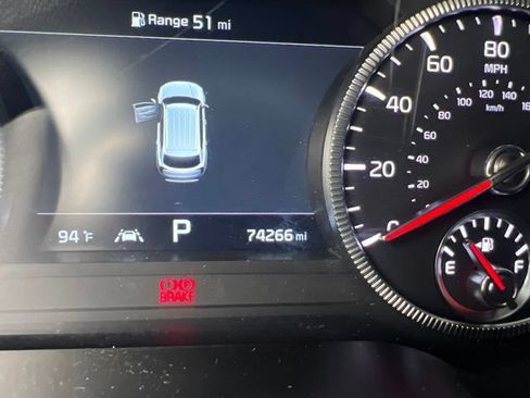 Certified 2022 Kia Telluride SX w/ SX Prestige Package AWD/4WD image 13